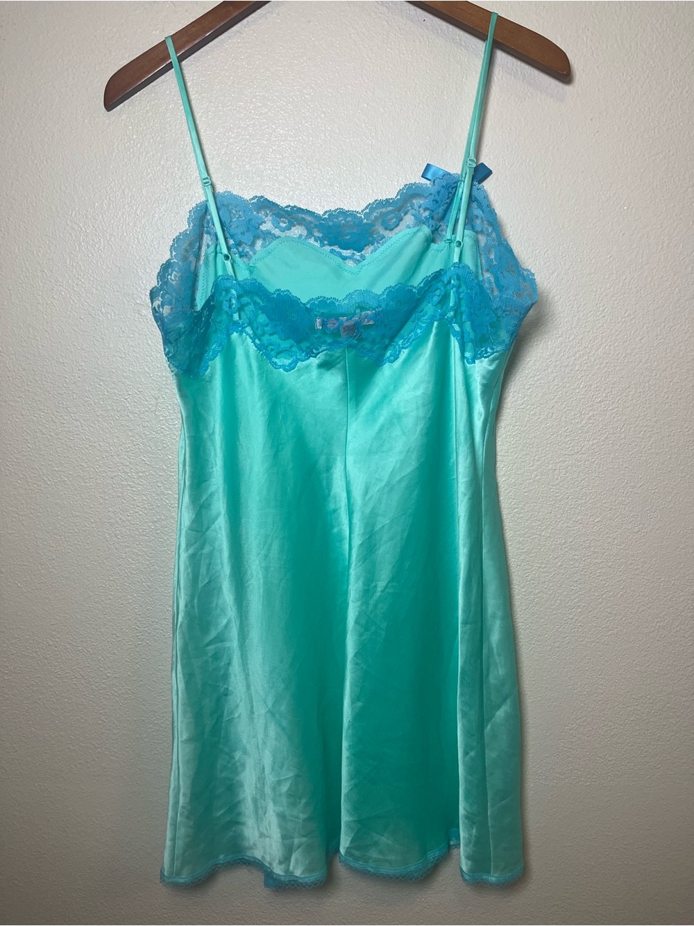 Victoria's Secret Turquoise Satin & Lace Chemise - Picture 4 of 5